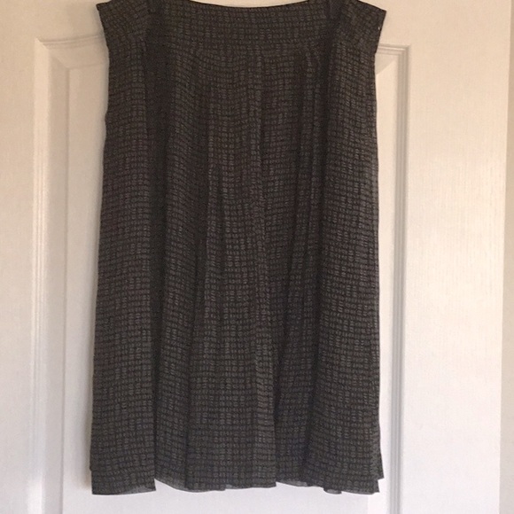 100% silk pleated skirt - Picture 1 of 8